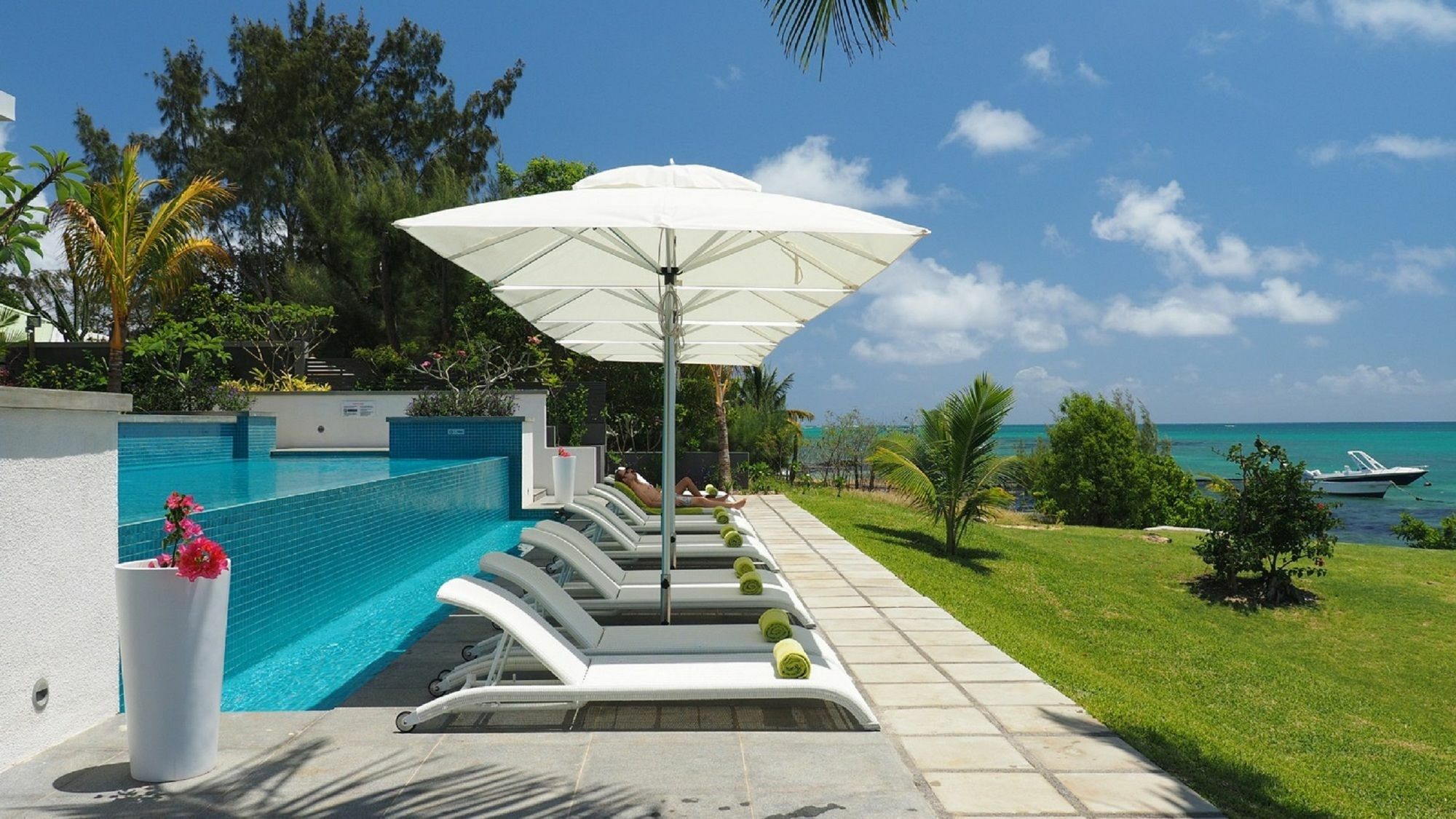 Myra Seafront Suites With Lov Cap Malheureux Eksteriør bilde